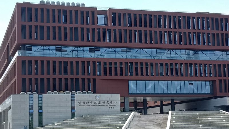 电子加工设备选型：如何避开常见误区，确保高效生产