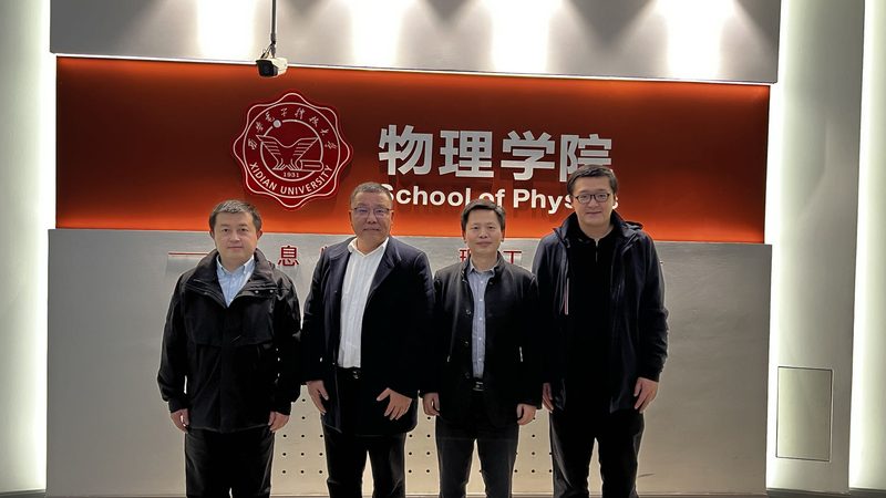 如何准确判断发光二极管正负极？**